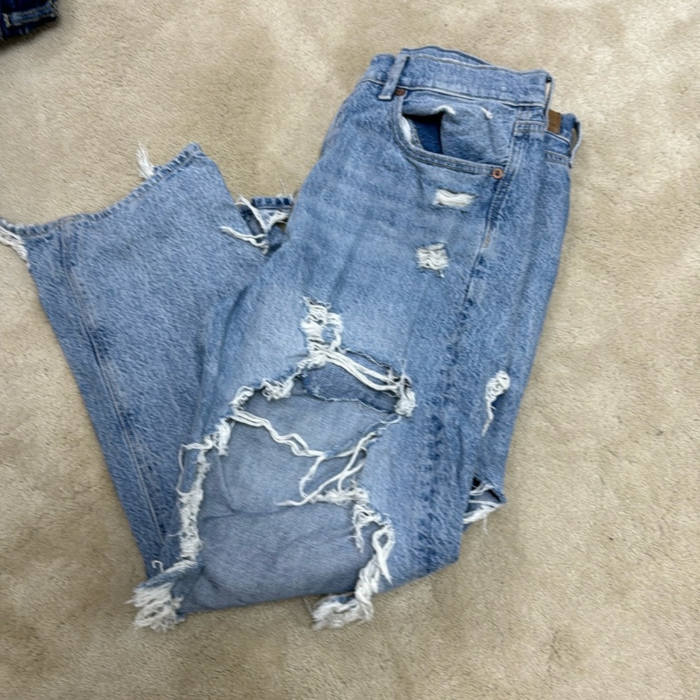 American Eagle ripped jeans